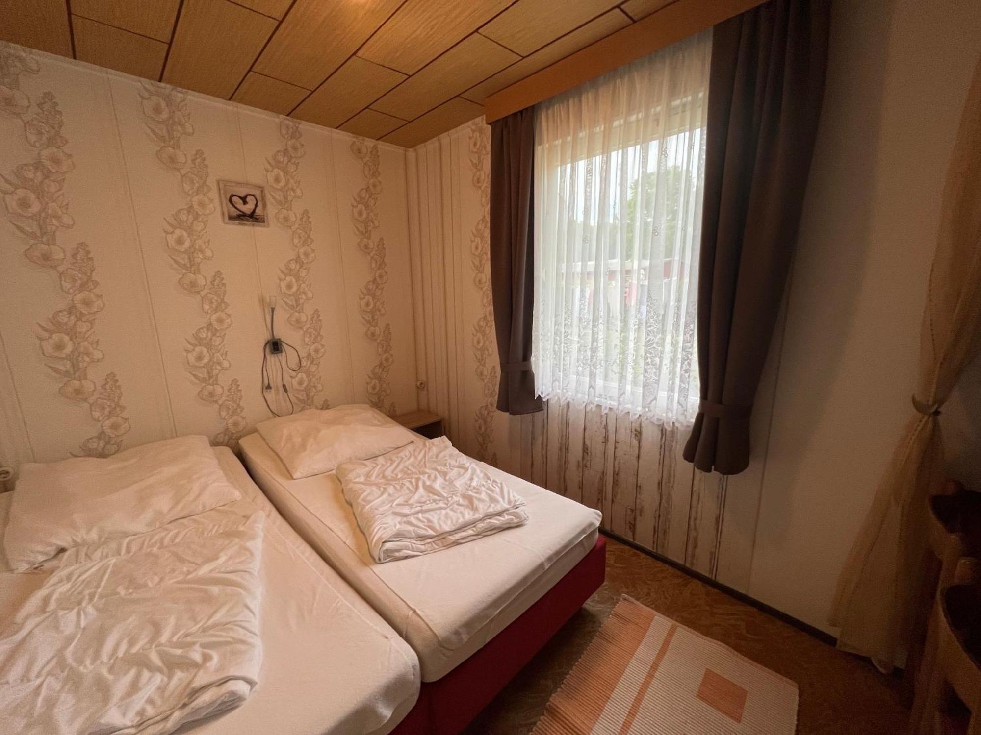 Ferien-Bungalow Im Seebad Ueckermuendeot Bellin Екстериор снимка